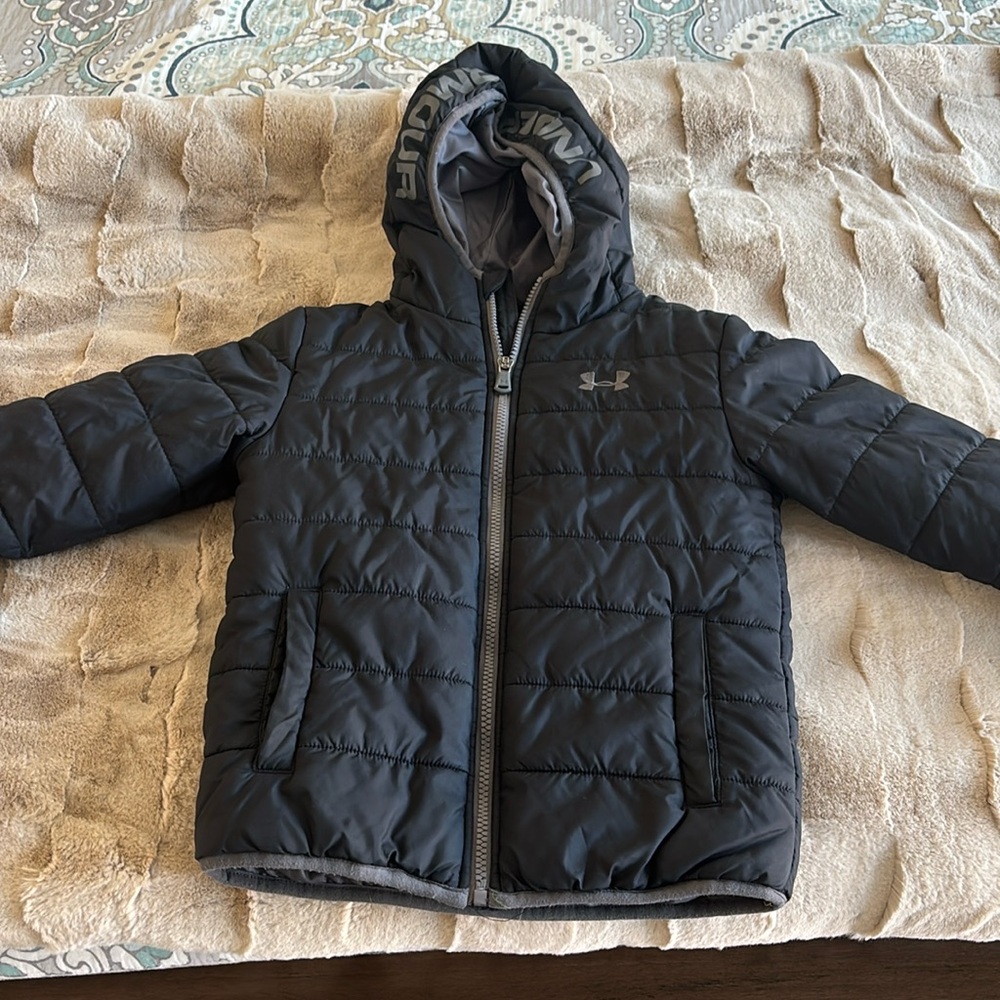 Under Armour boys jacket